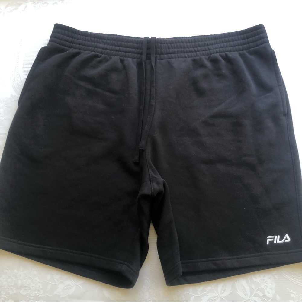 FILA Men’s Size XXL Black Fleece Activewear Athletic Shorts Elastic Waist Casual